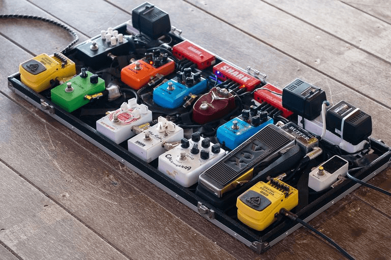 Welke 5 gitaareffecten zijn de beste starters voor de elektrische gitarist?